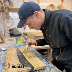 praca z żywicą - kurs dwudniowy - wykończenie